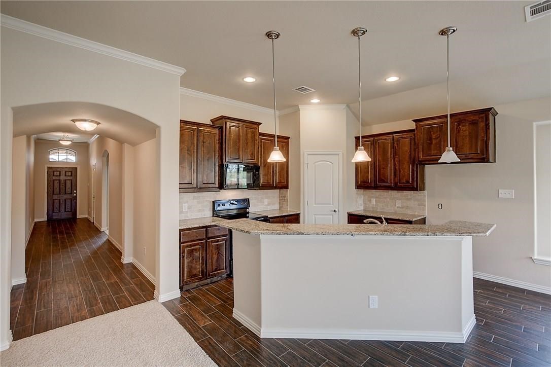 2100 Mcallister Princeton TX 75407