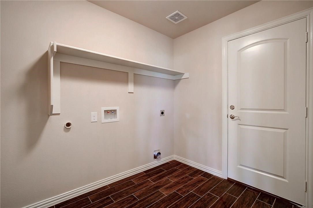 2100 Mcallister Princeton TX 75407
