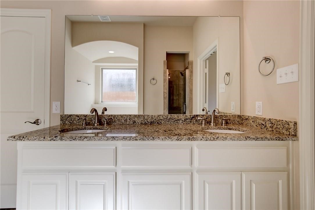 2100 Mcallister Princeton TX 75407
