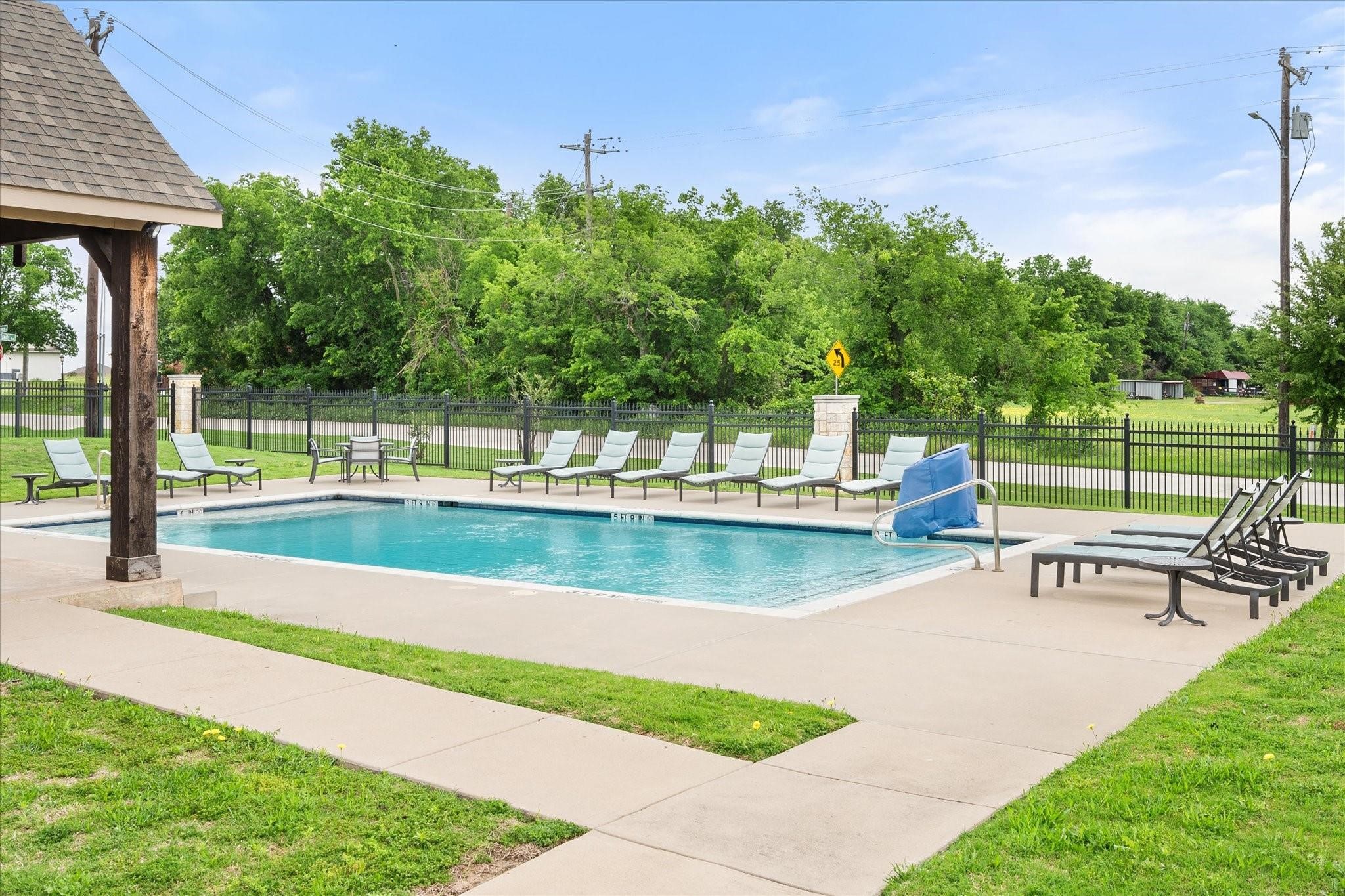 2100 Mcallister Princeton TX 75407