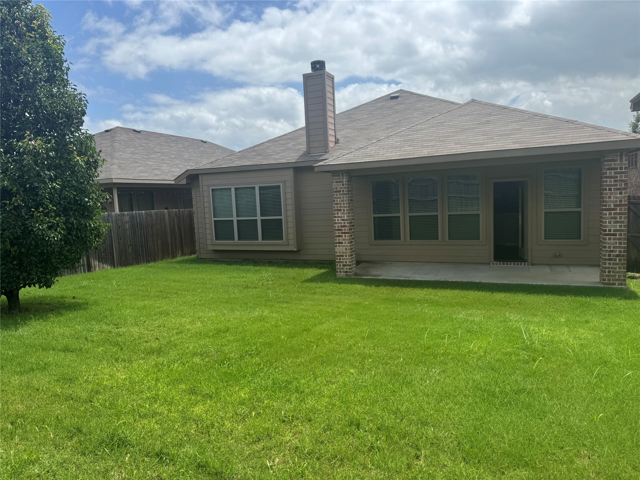 2100 Mcallister Princeton TX 75407