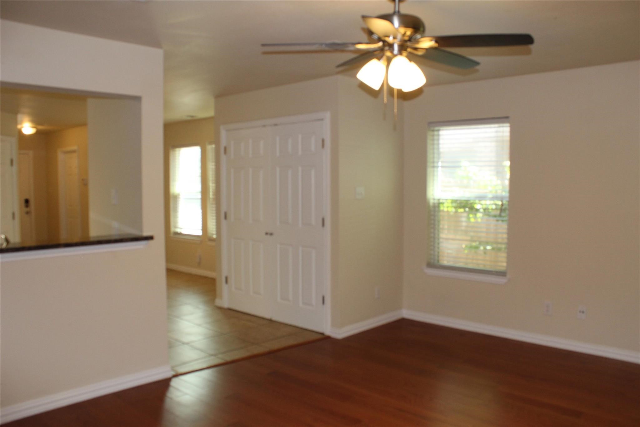 502 Bellevue Lane Arlington TX 76012