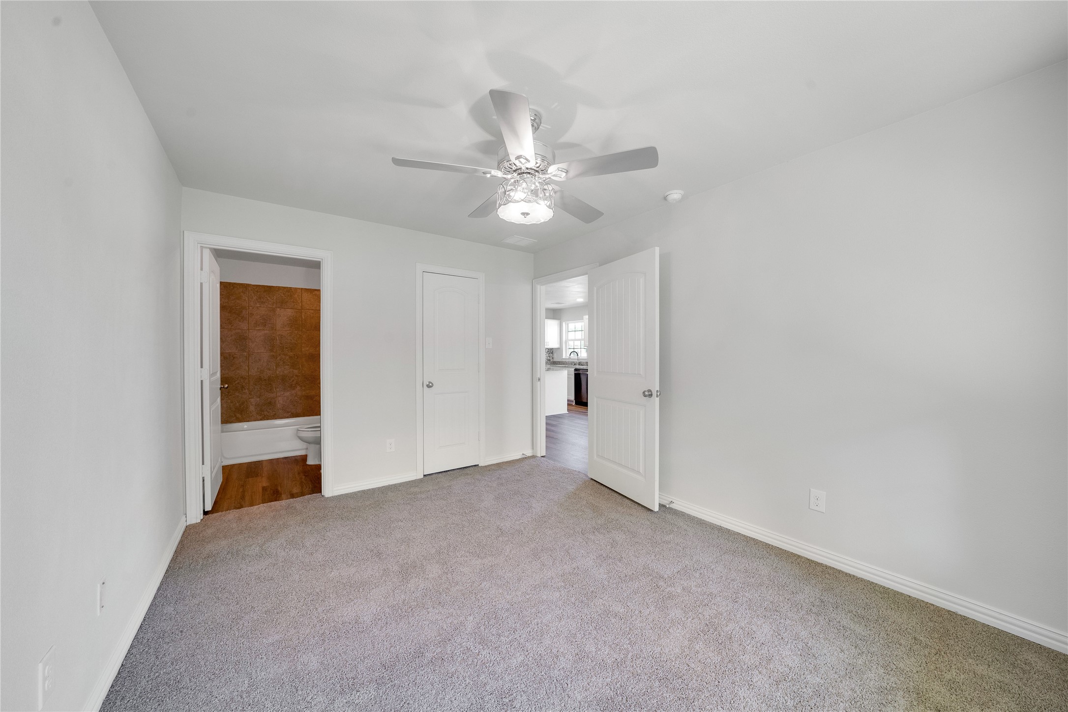 1739 Mcbroom Street Dallas TX 75212