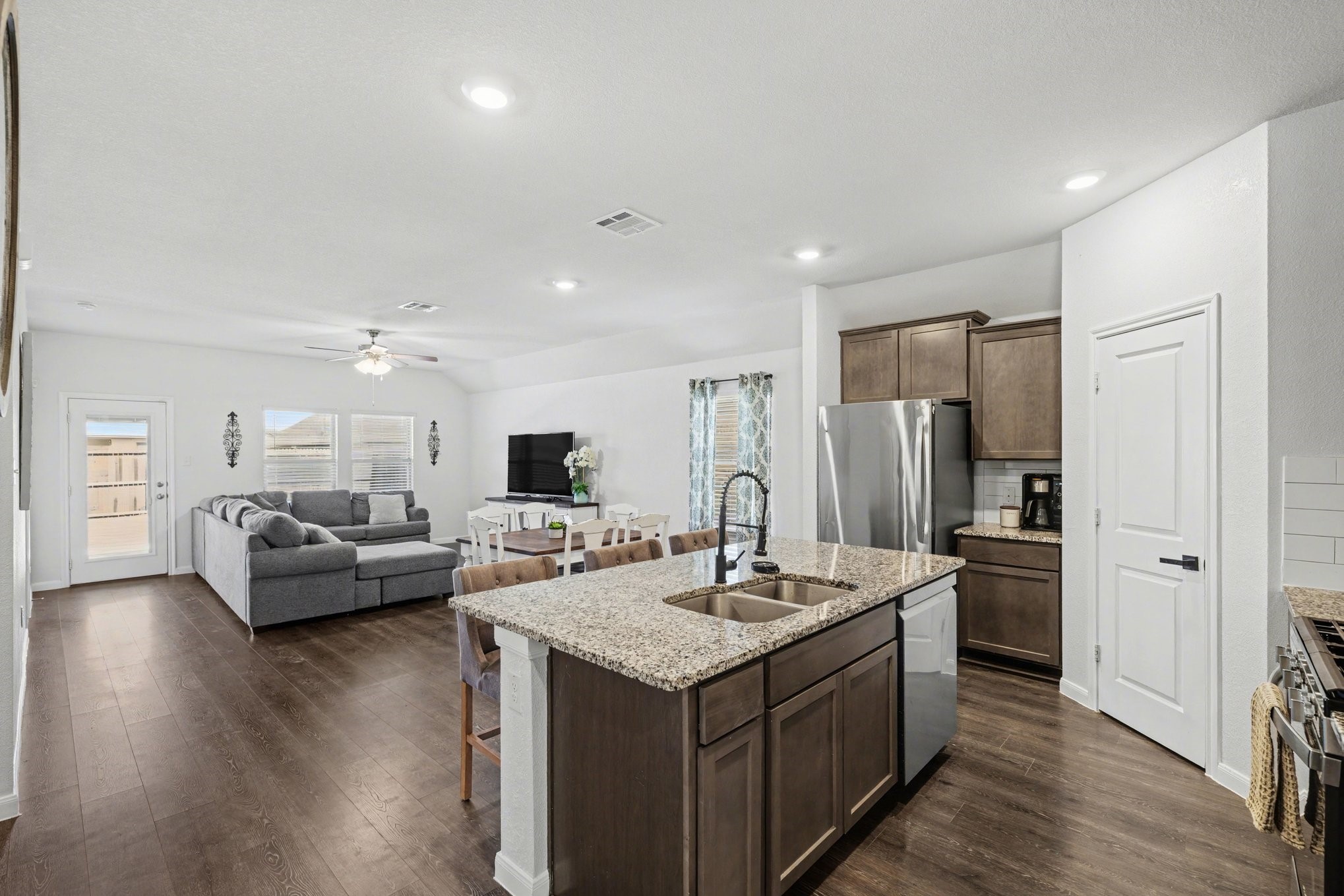 706 Spur Ridge Princeton TX 75407