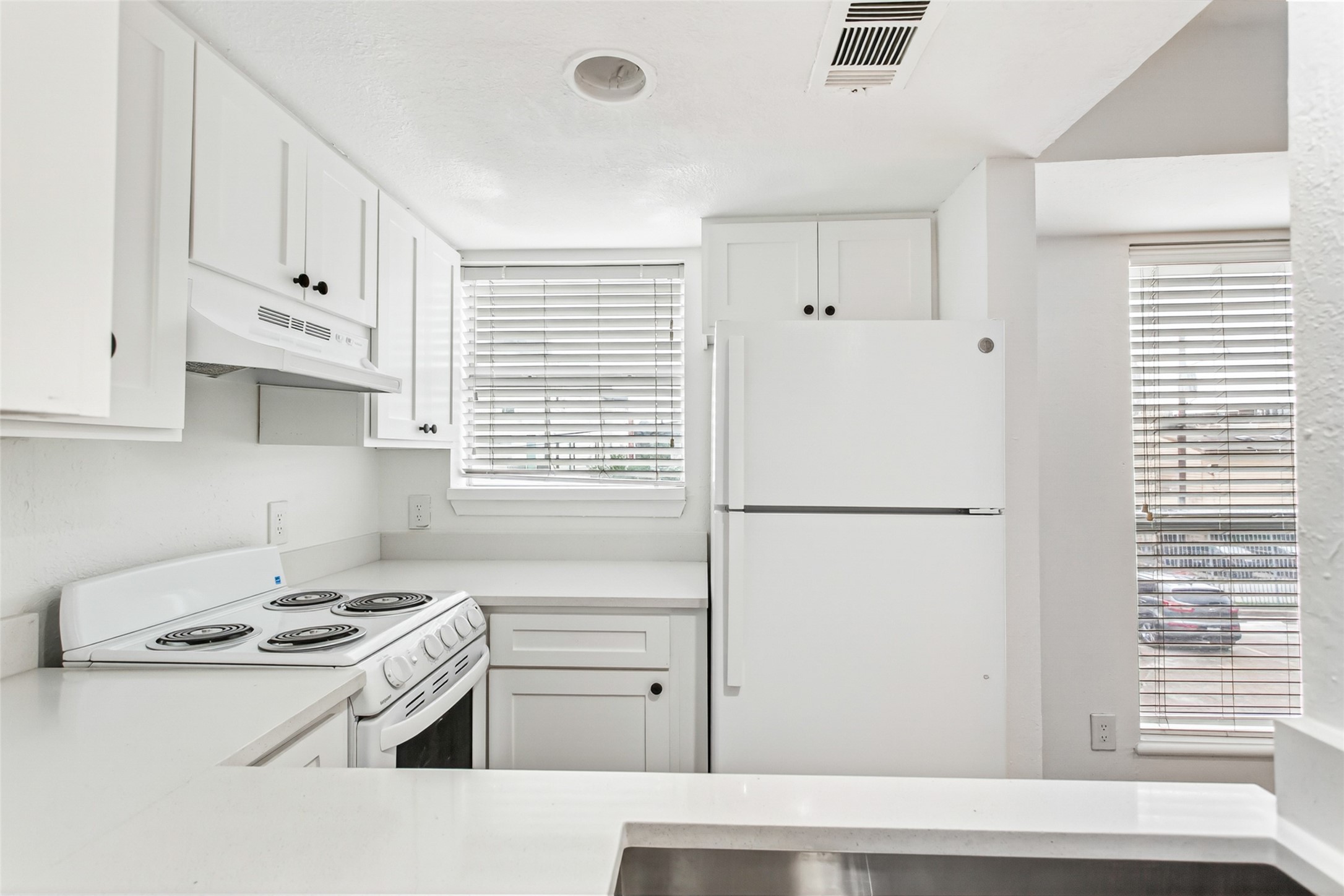 1901 N Fitzhugh Avenue Dallas TX 75204