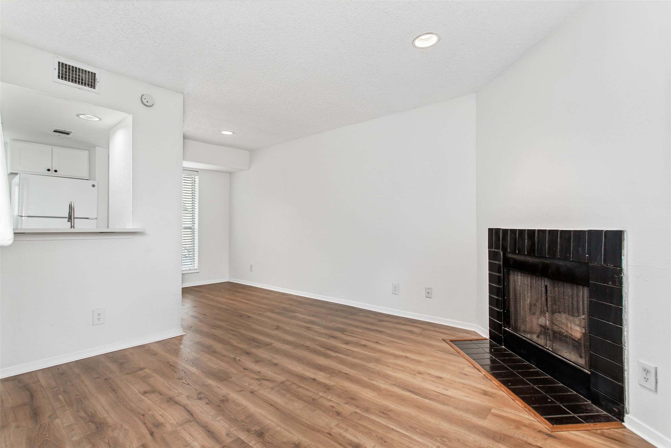 1901 N Fitzhugh Avenue Dallas TX 75204