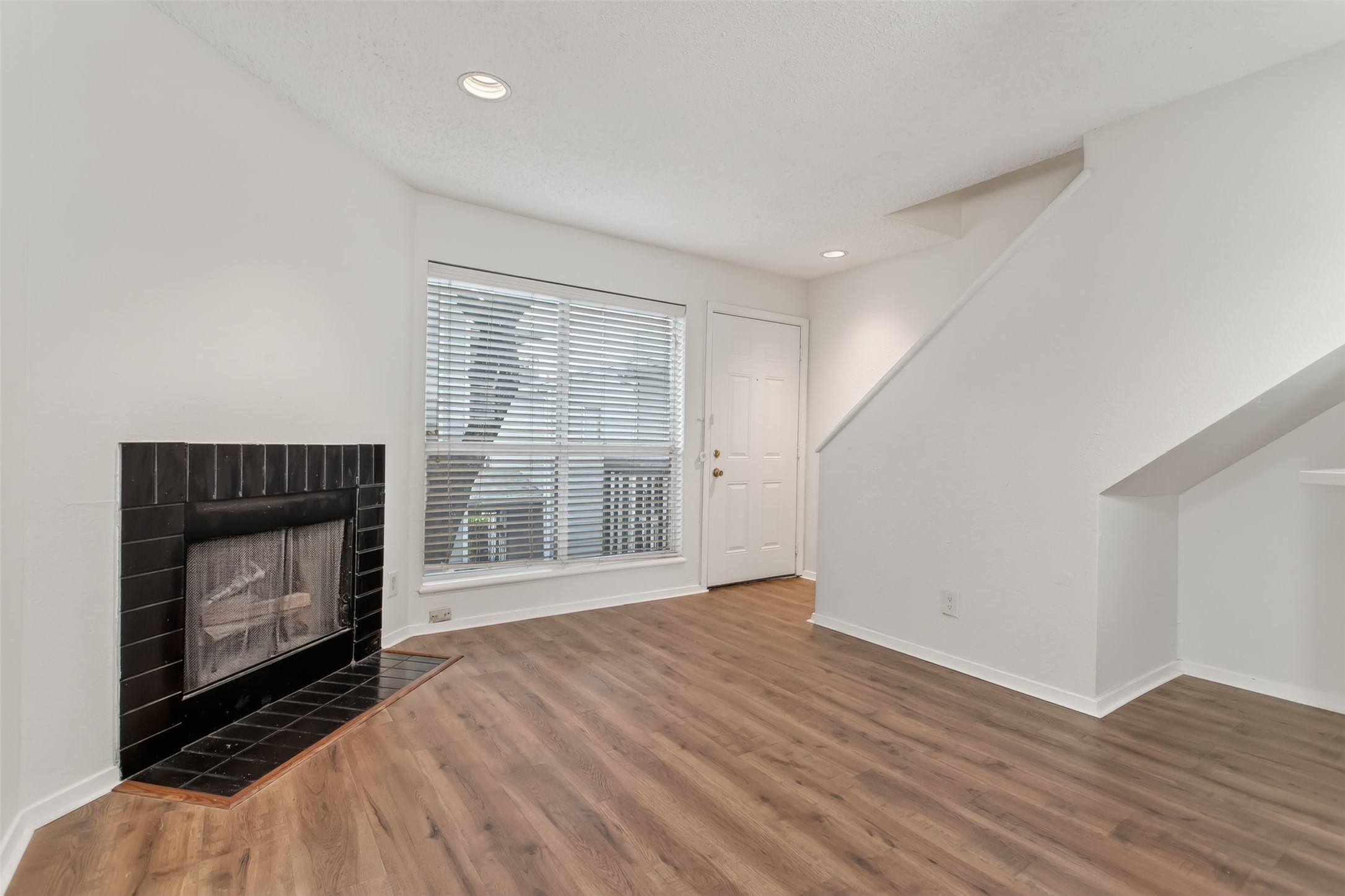 1901 N Fitzhugh Avenue Dallas TX 75204