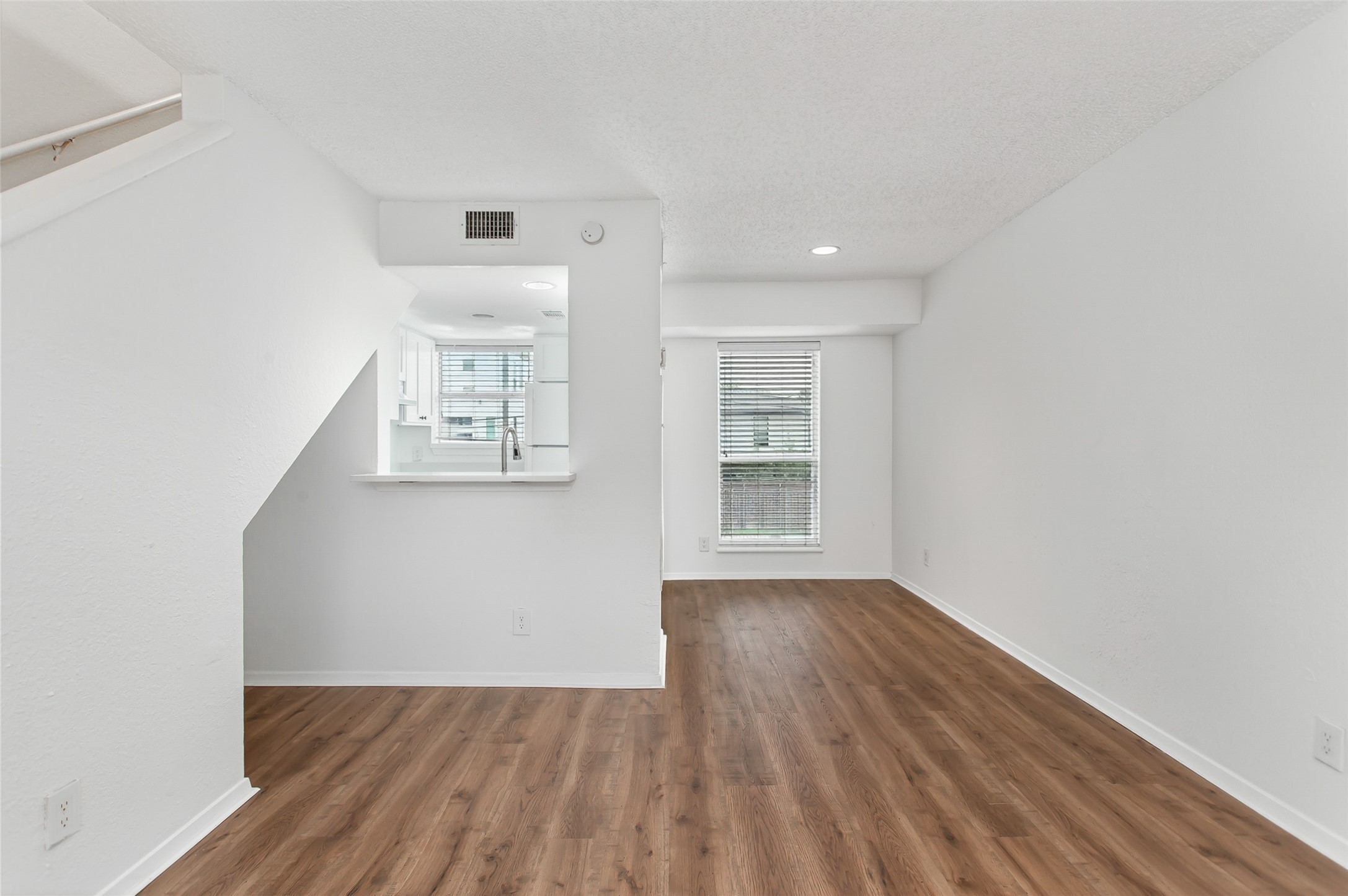 1901 N Fitzhugh Avenue Dallas TX 75204
