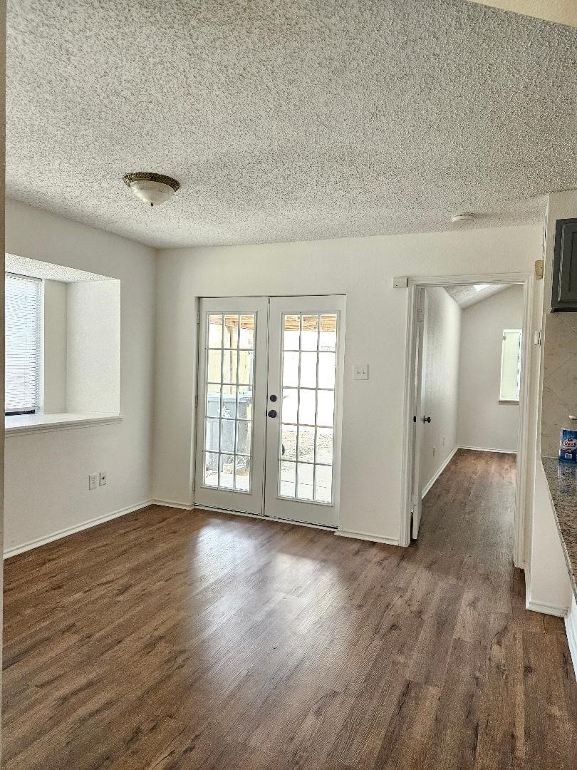863 Valleybrooke Drive Arlington TX 76001