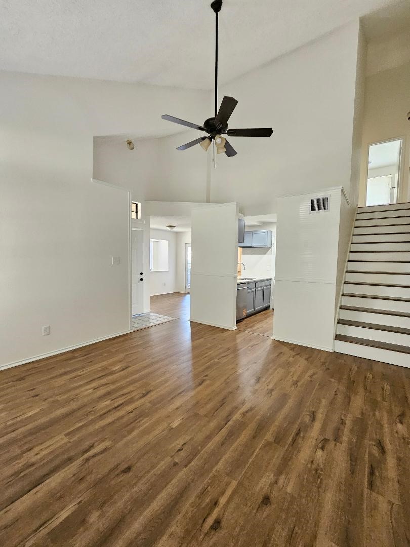 863 Valleybrooke Drive Arlington TX 76001