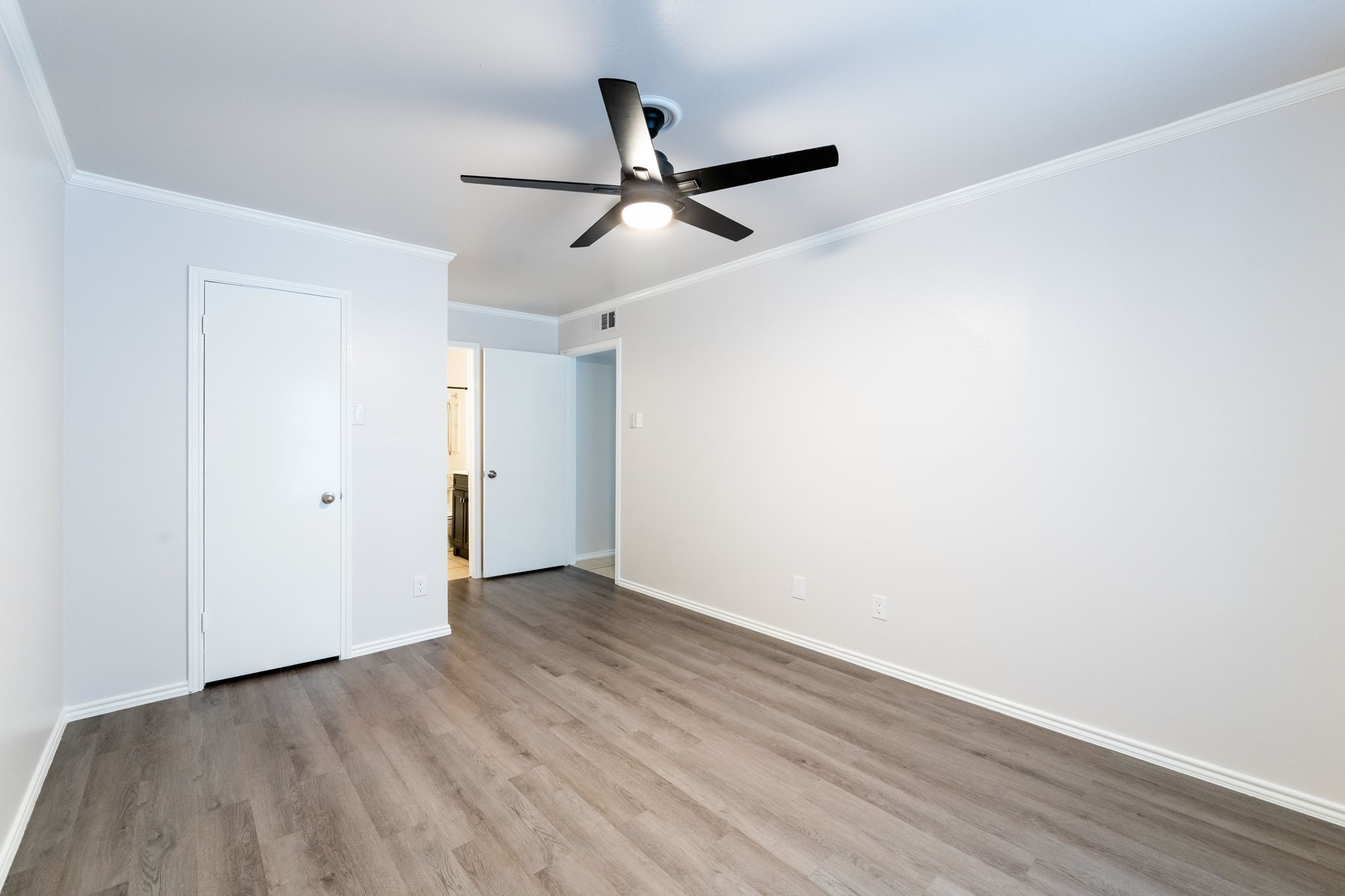 4552 Chaha Road Garland TX 75043