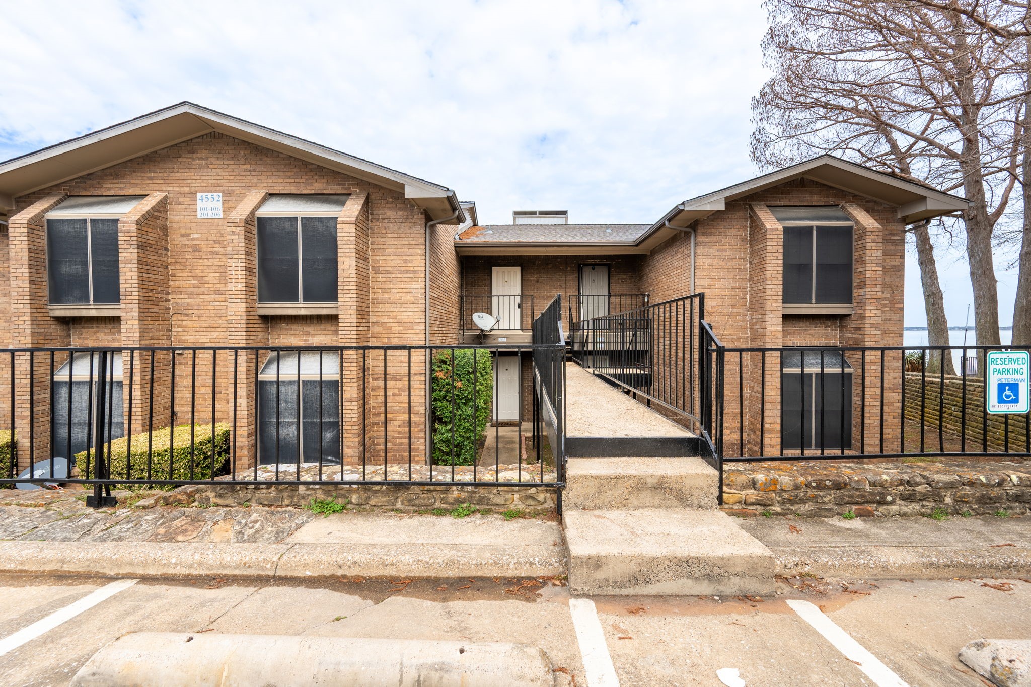 4552 Chaha Road Garland TX 75043