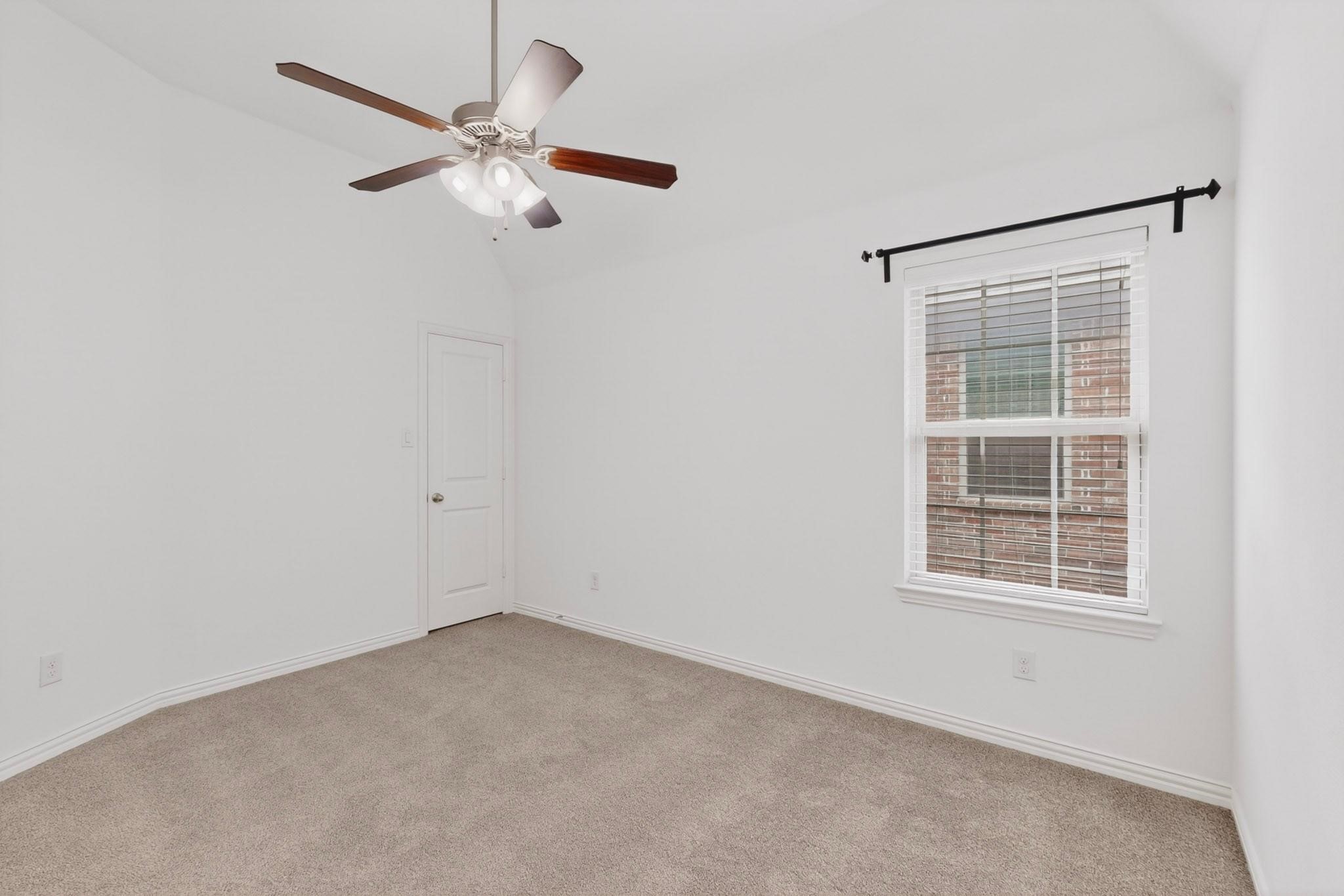 604 Warwick Boulevard Lewisville TX 75056