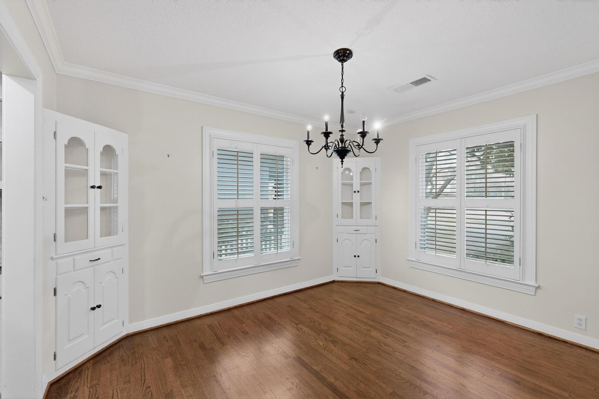 4810 Stanford Avenue Dallas TX 75209