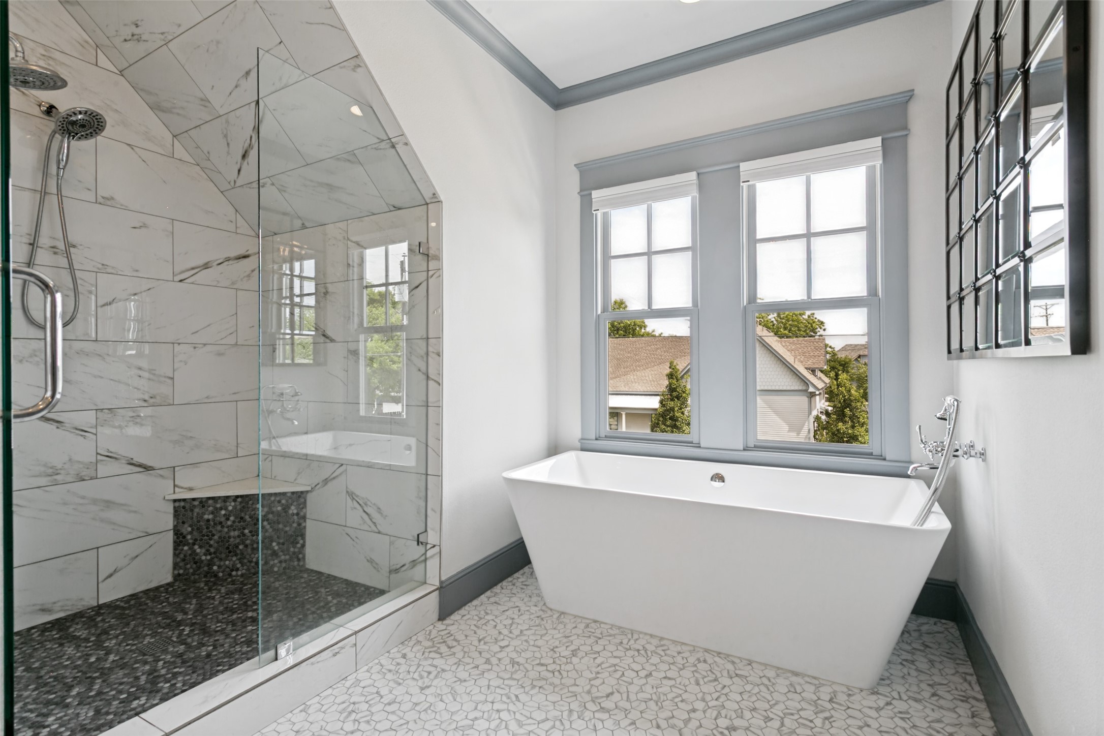 221 Austin Street Grapevine TX 76051
