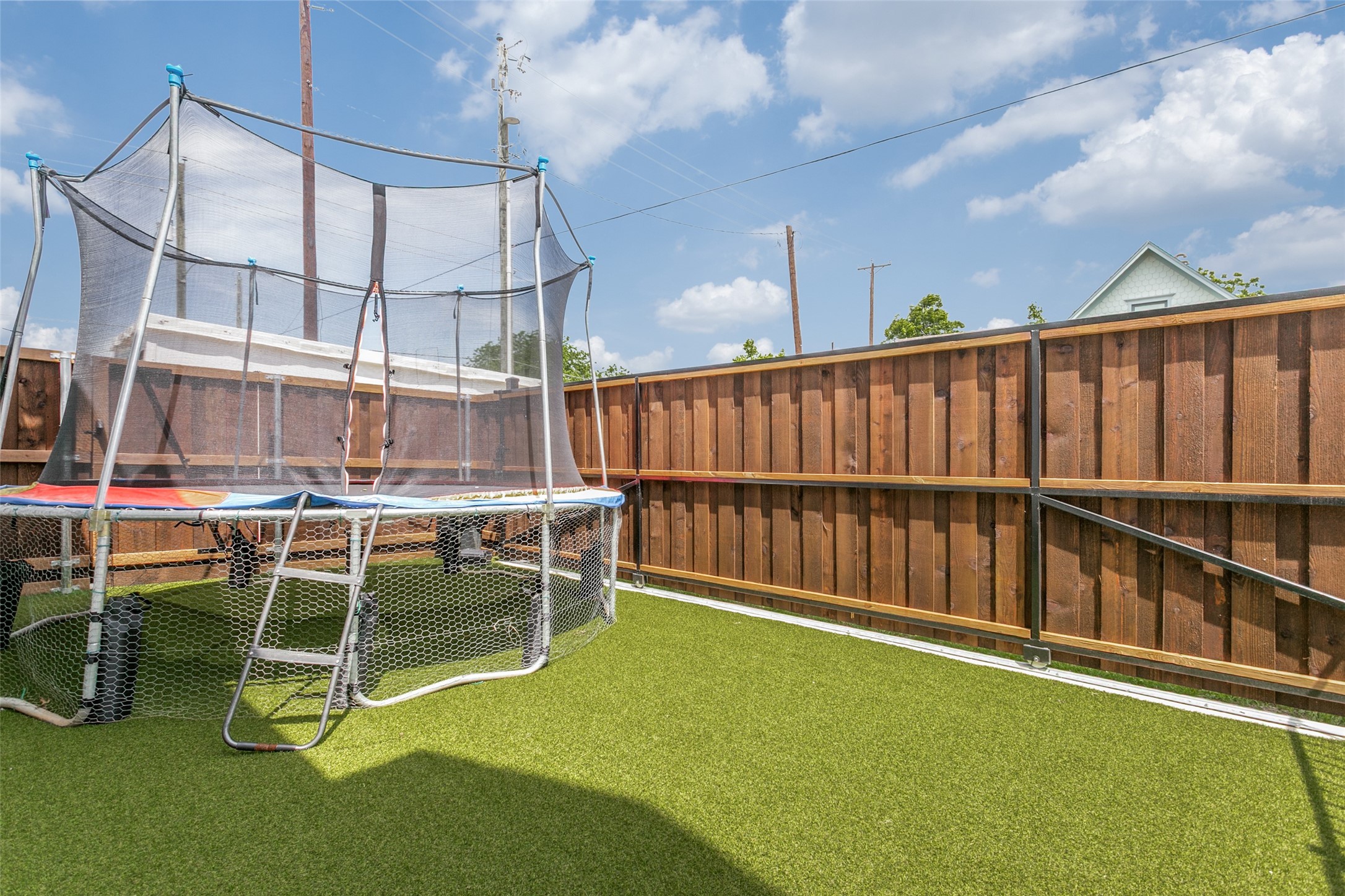221 Austin Street Grapevine TX 76051