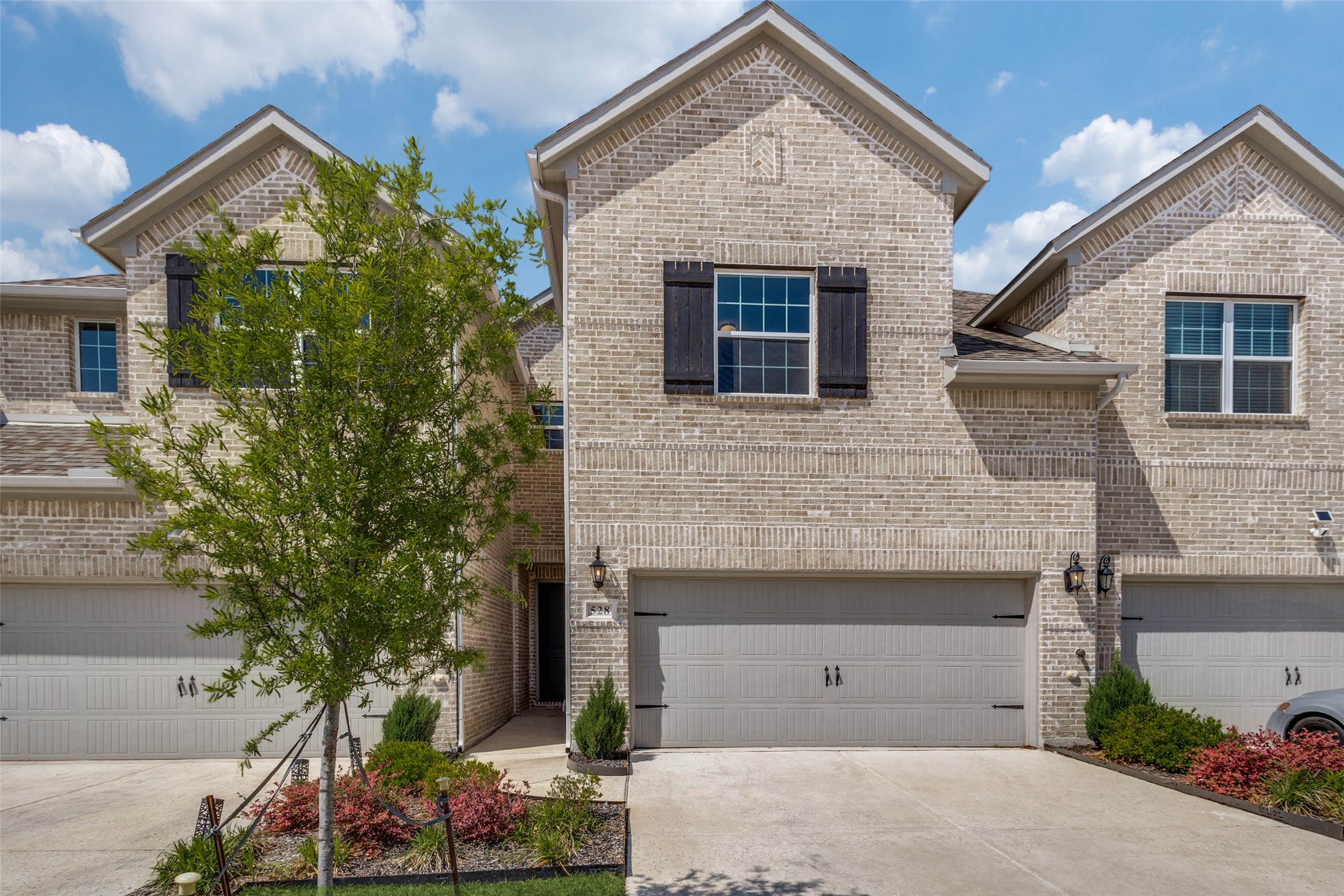 528 Hutchinson Lane Lewisville TX 75077