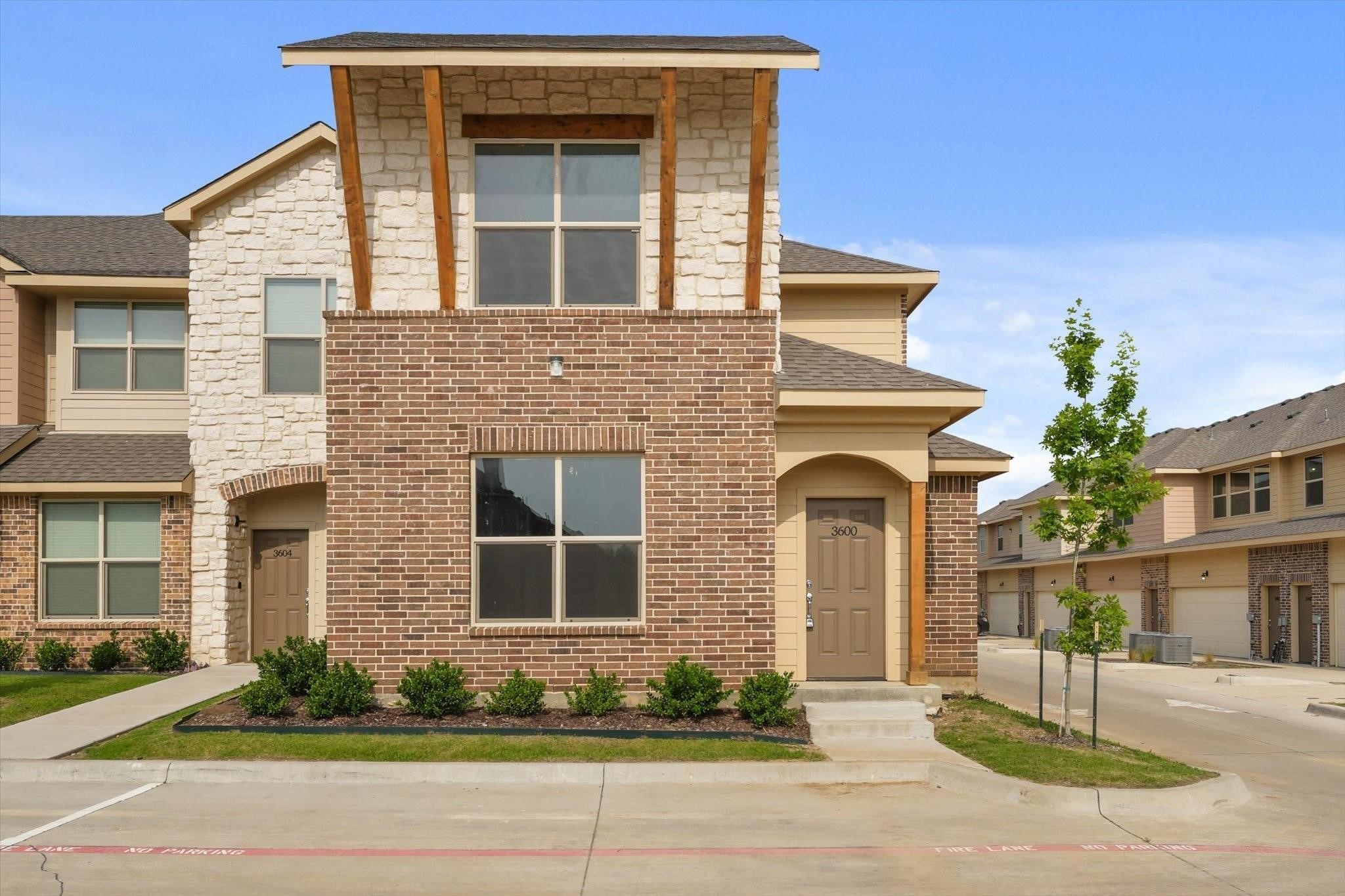 3600 Aaron Place Denton TX 76226