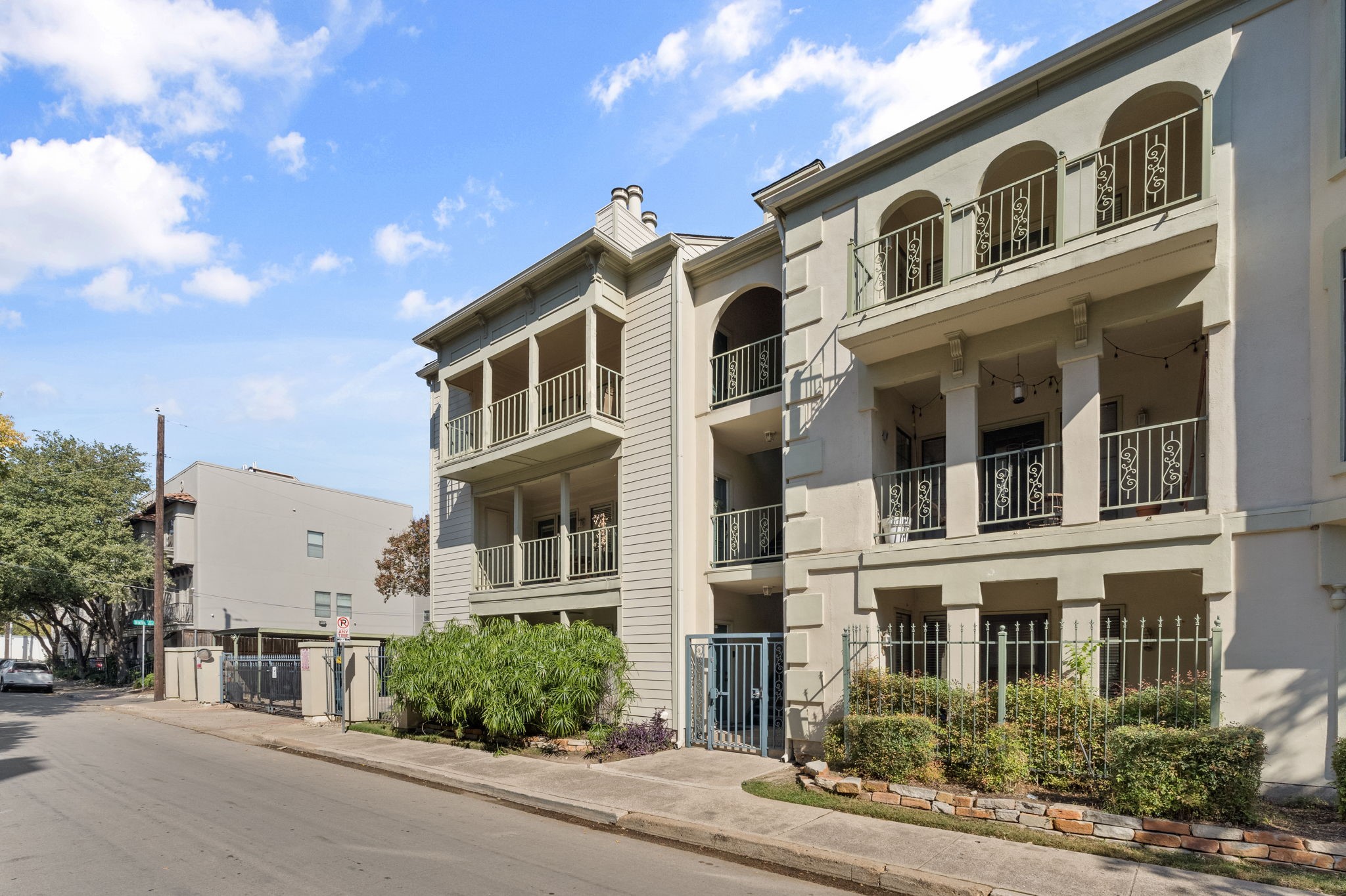 3105 San Jacinto Street Dallas TX 75204