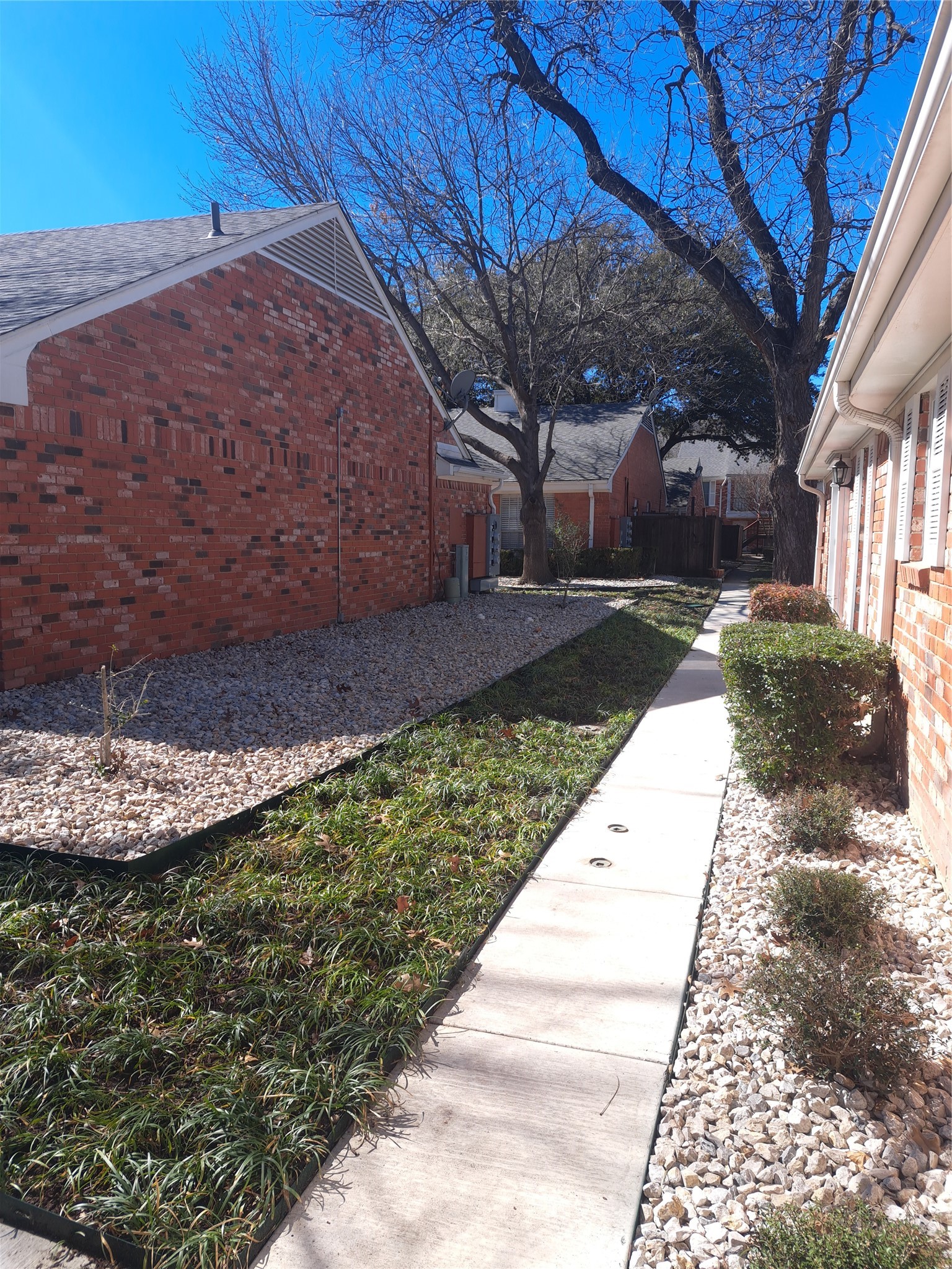 955 Roaring Springs Road Fort Worth TX 76114
