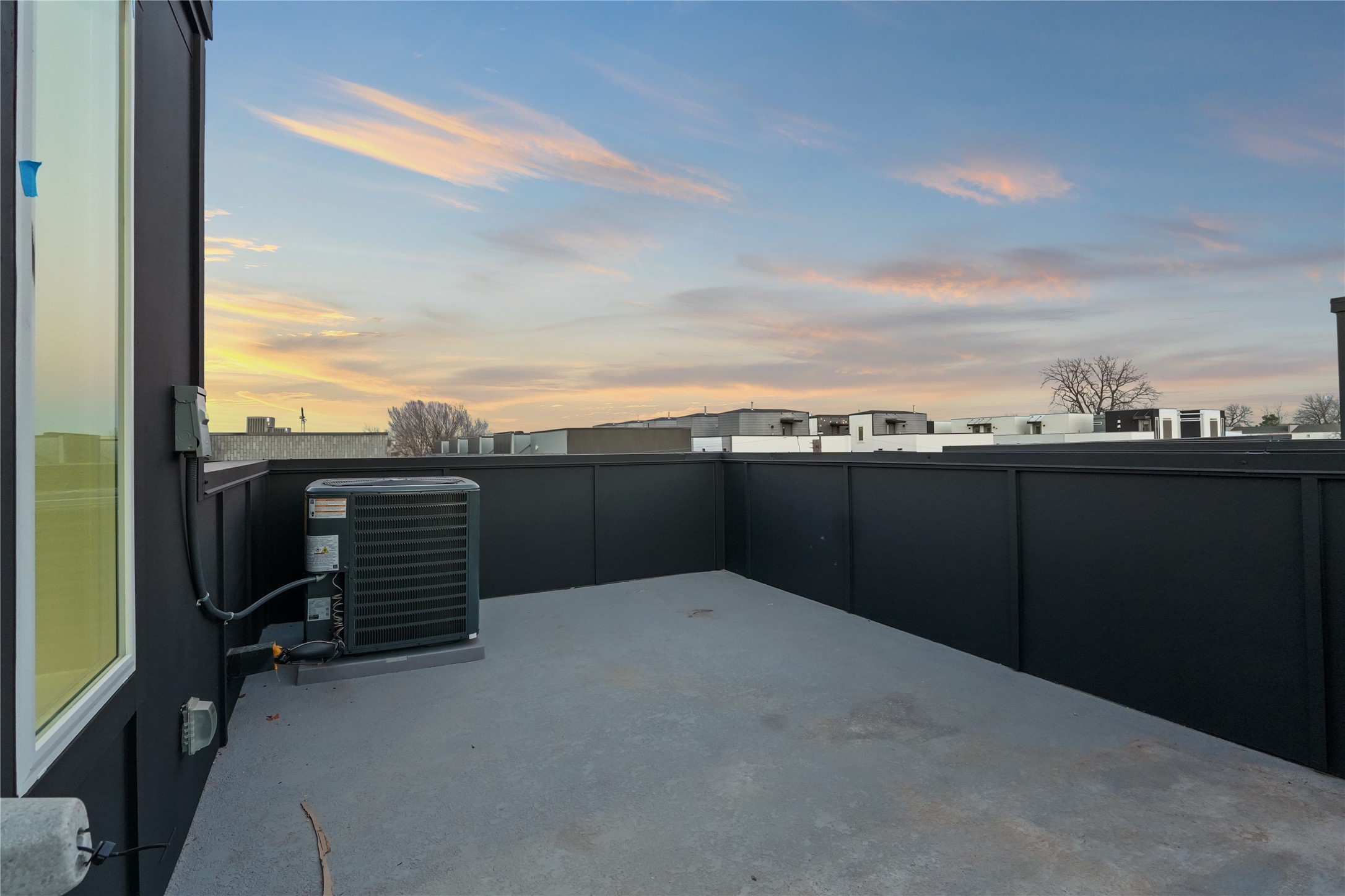2031 N Prairie Avenue Dallas TX 75204