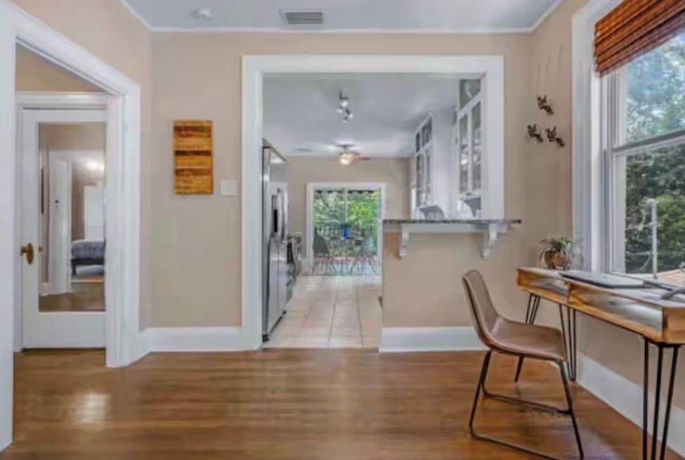 4303 Vandelia Street Dallas TX 75219