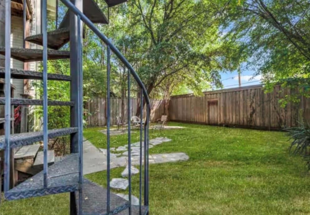 4303 Vandelia Street Dallas TX 75219