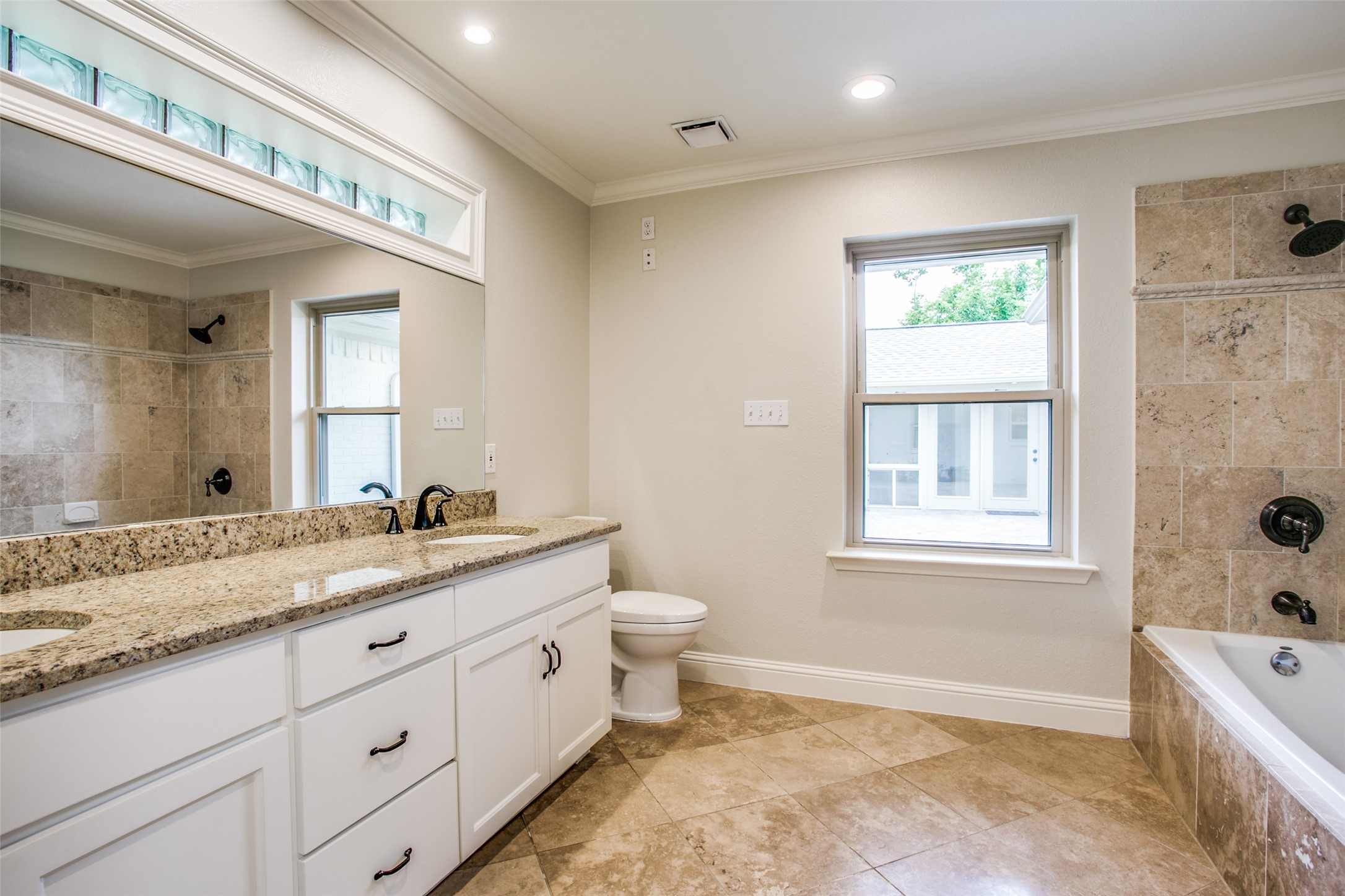 6908 Lavendale Dallas TX 75230