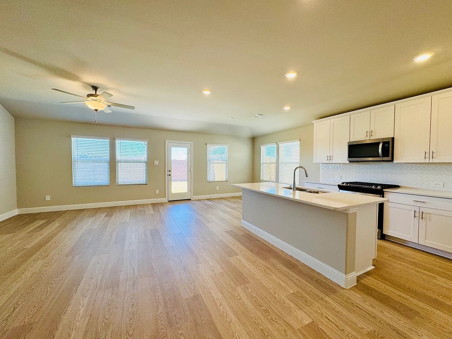1093 Eagle Run Lane Lavon TX 75166