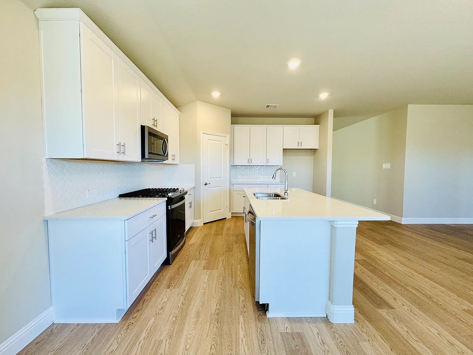 1093 Eagle Run Lane Lavon TX 75166
