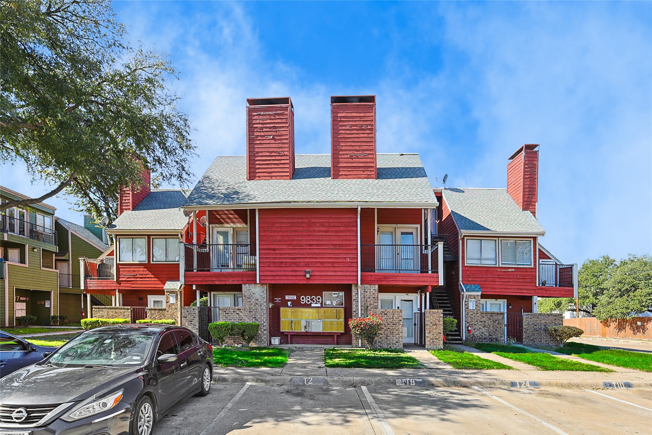 9839 Walnut Street Dallas TX 75243