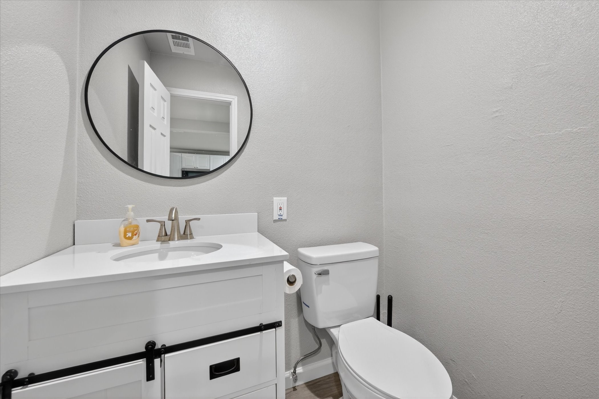324 N Shore Place Lewisville TX 75067
