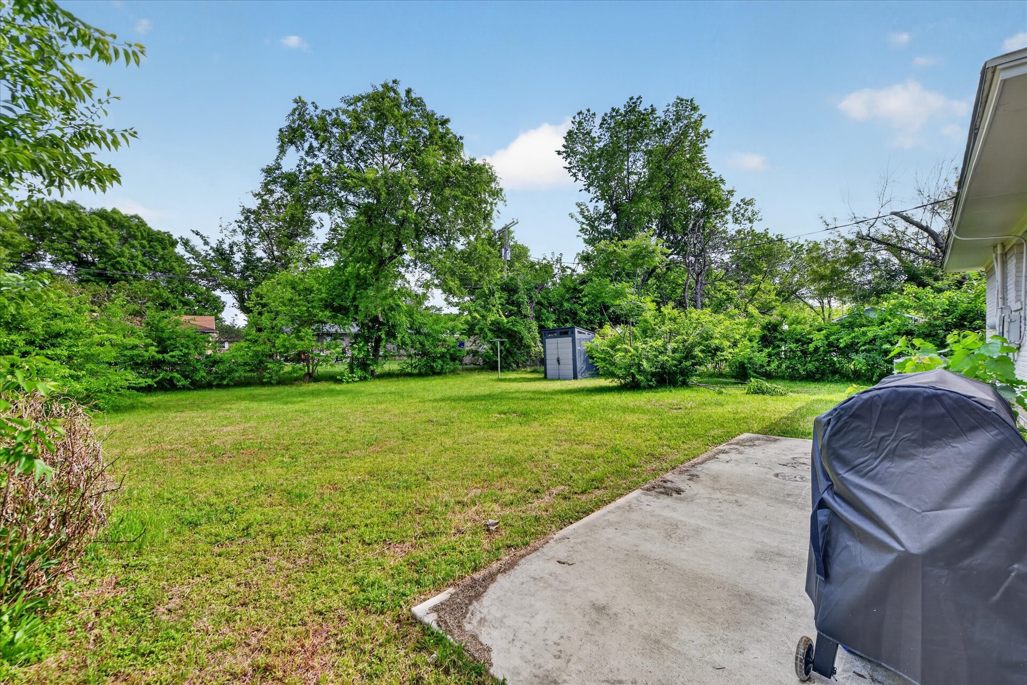 324 N Shore Place Lewisville TX 75067