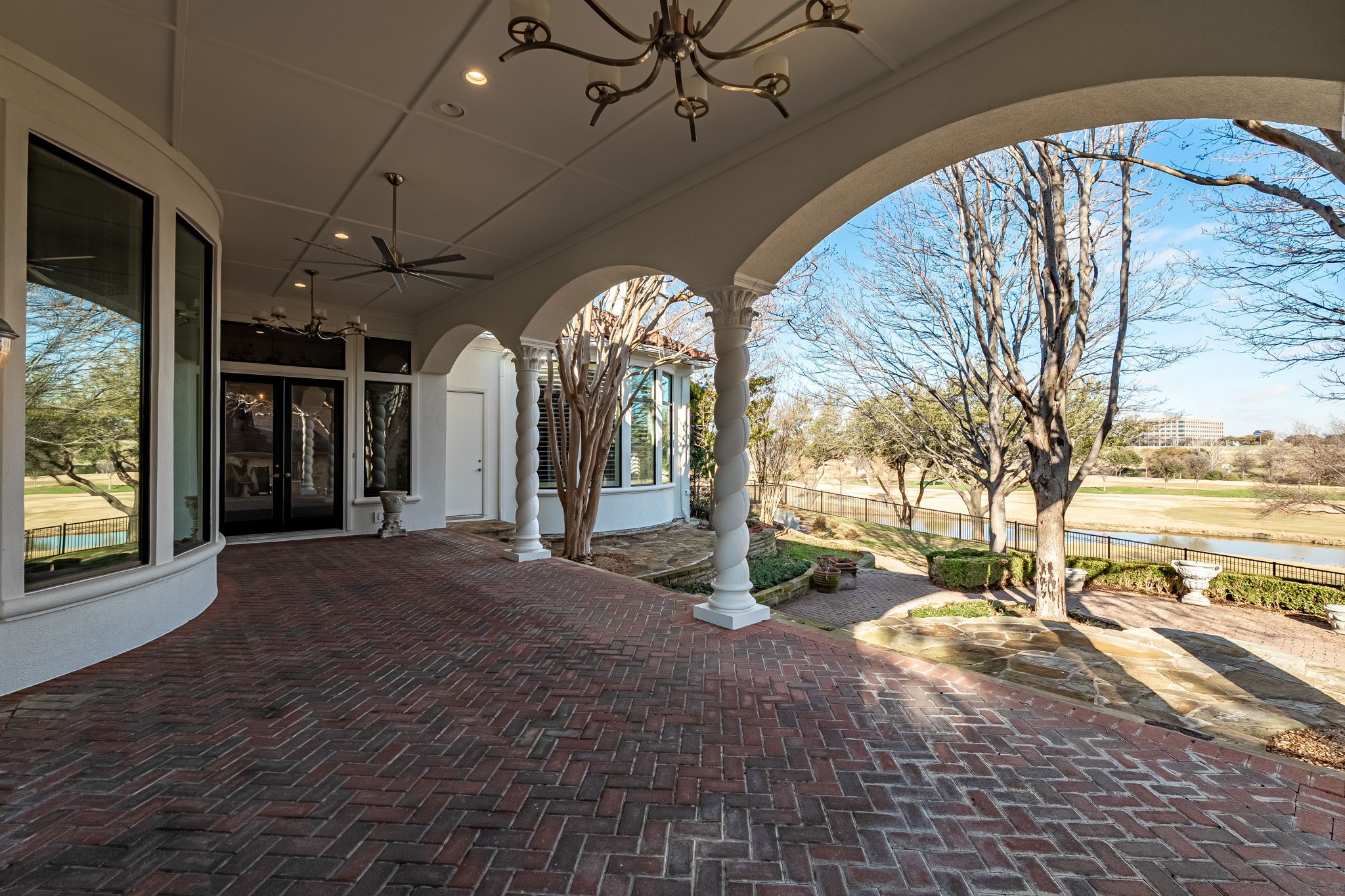 4624 Byron Circle Irving TX 75038