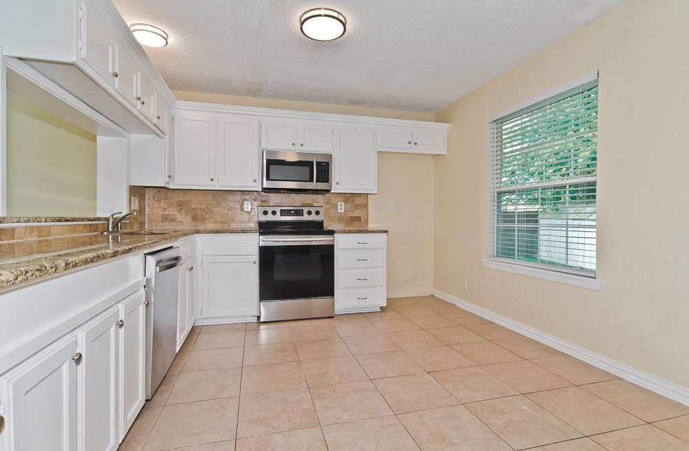 504 Circleview Drive Mansfield TX 76063