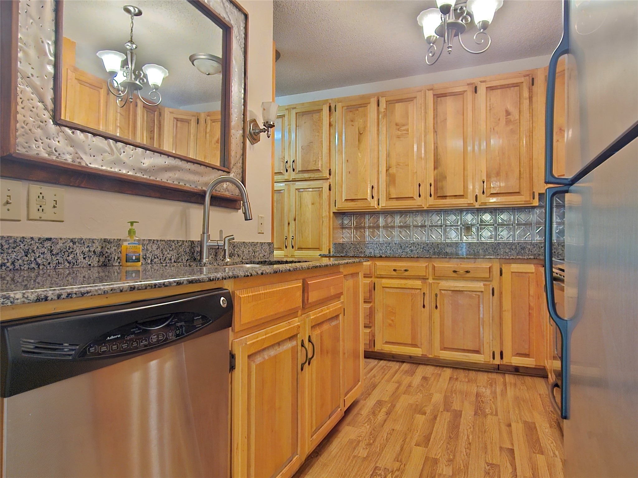 422 W Oak Street Weatherford TX 76086