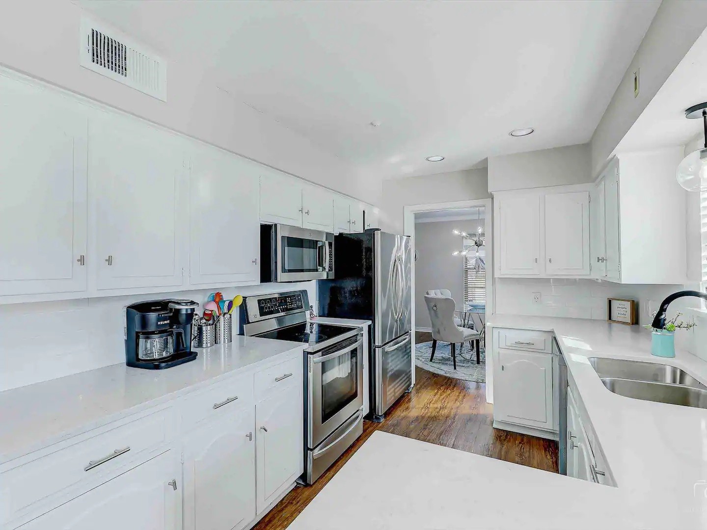 10007 Dale Crest Drive Dallas TX 75229