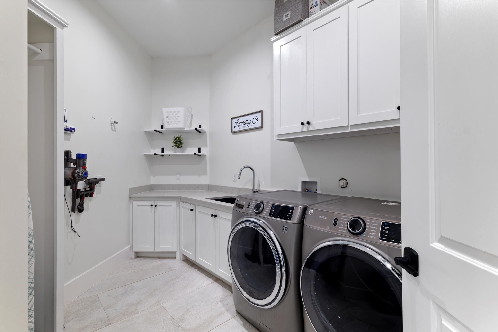 8791 Southern Shore Court Kemp TX 75143