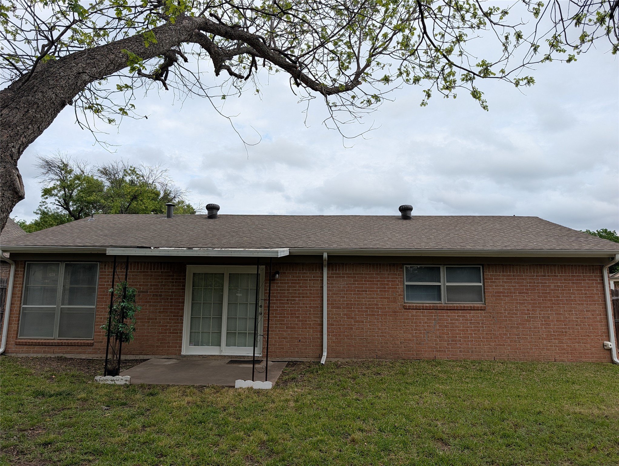 713 Heathcliff Drive Everman TX 76140