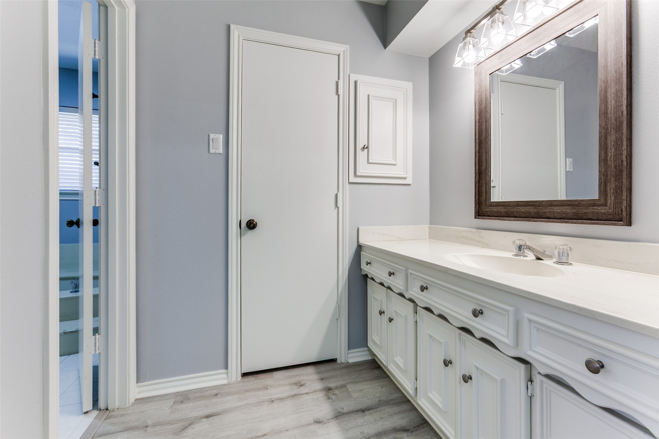 5529 Tanbark Road Dallas TX 75229