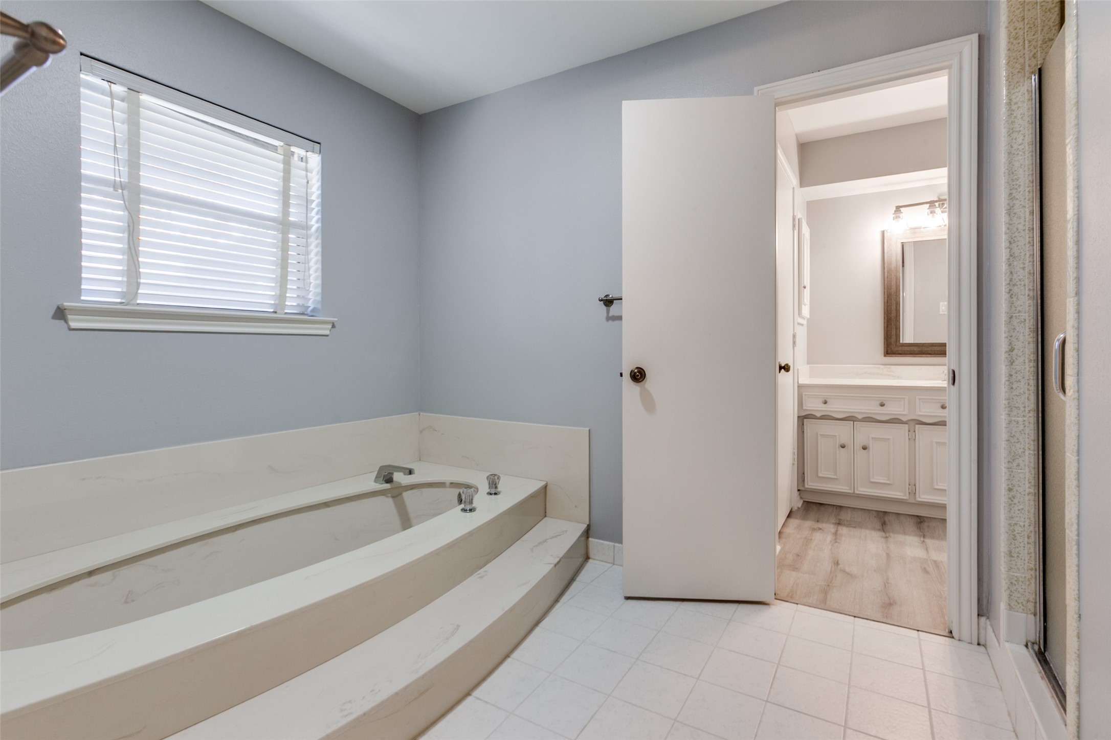 5529 Tanbark Road Dallas TX 75229