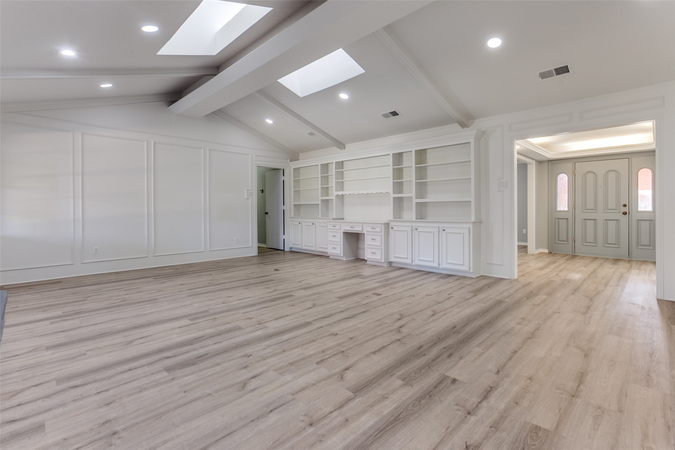 5529 Tanbark Road Dallas TX 75229