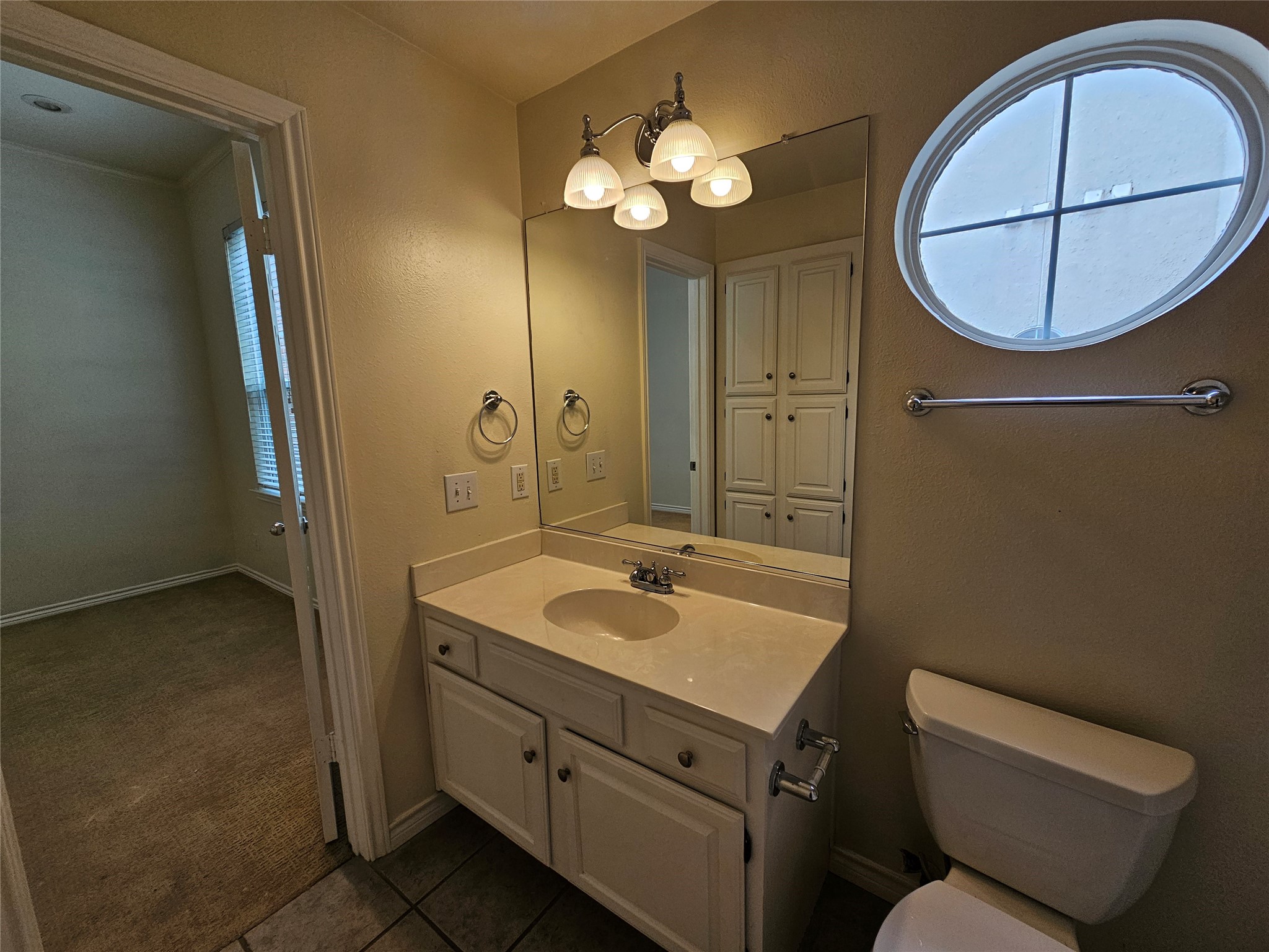 4106 Newton Avenue Dallas TX 75219