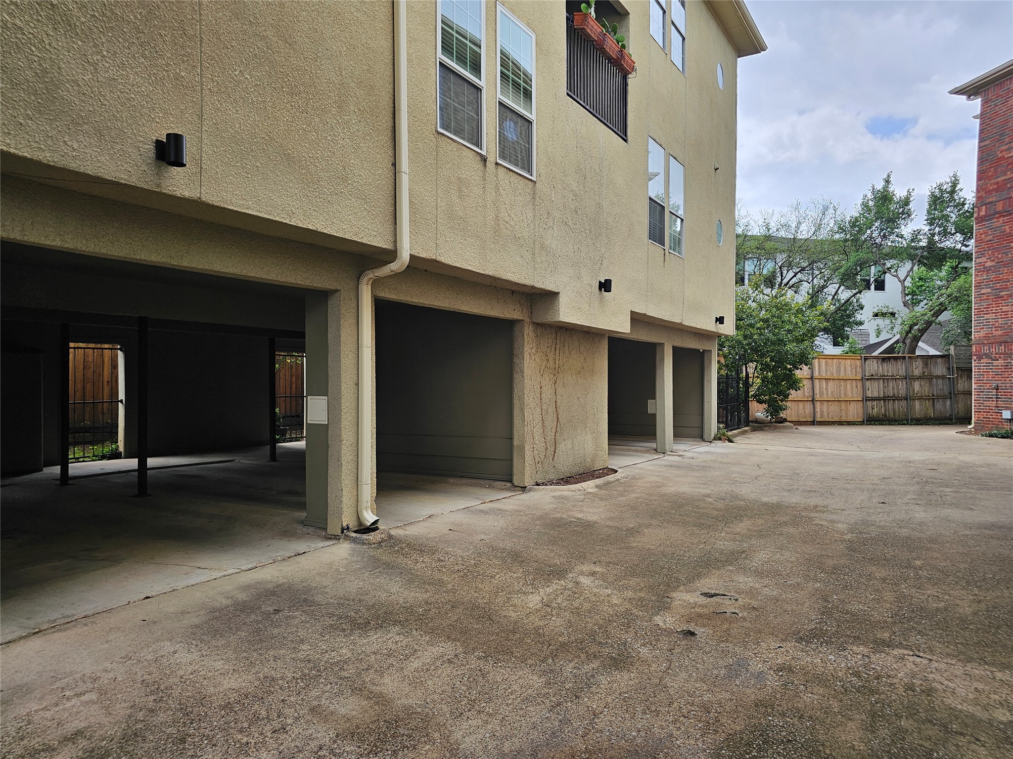 4106 Newton Avenue Dallas TX 75219