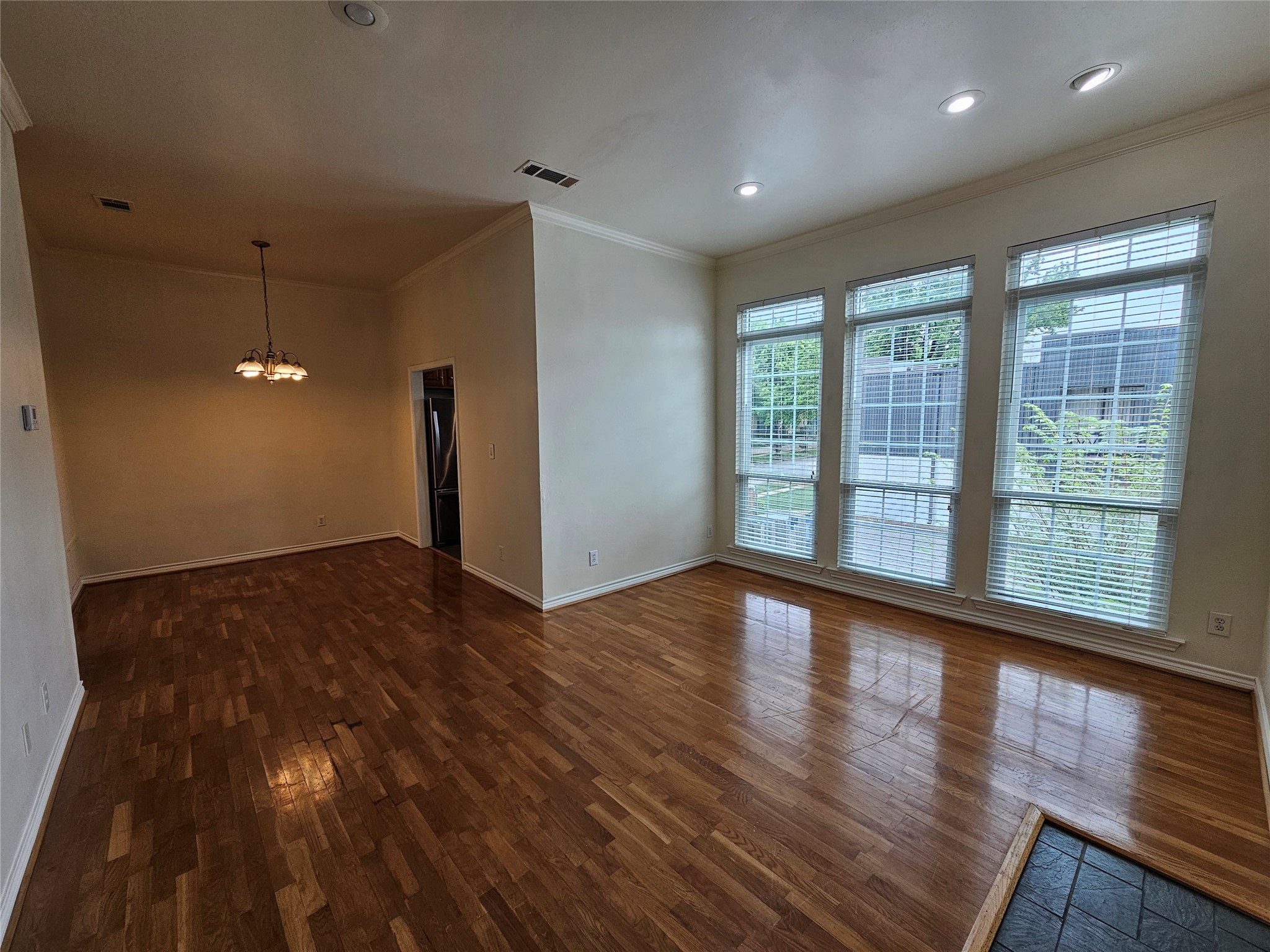 4106 Newton Avenue Dallas TX 75219