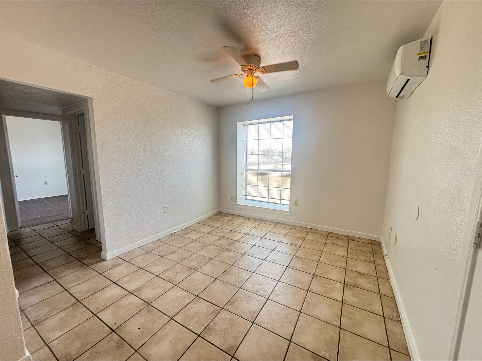 612 Luxton Street Fort Worth TX 76104