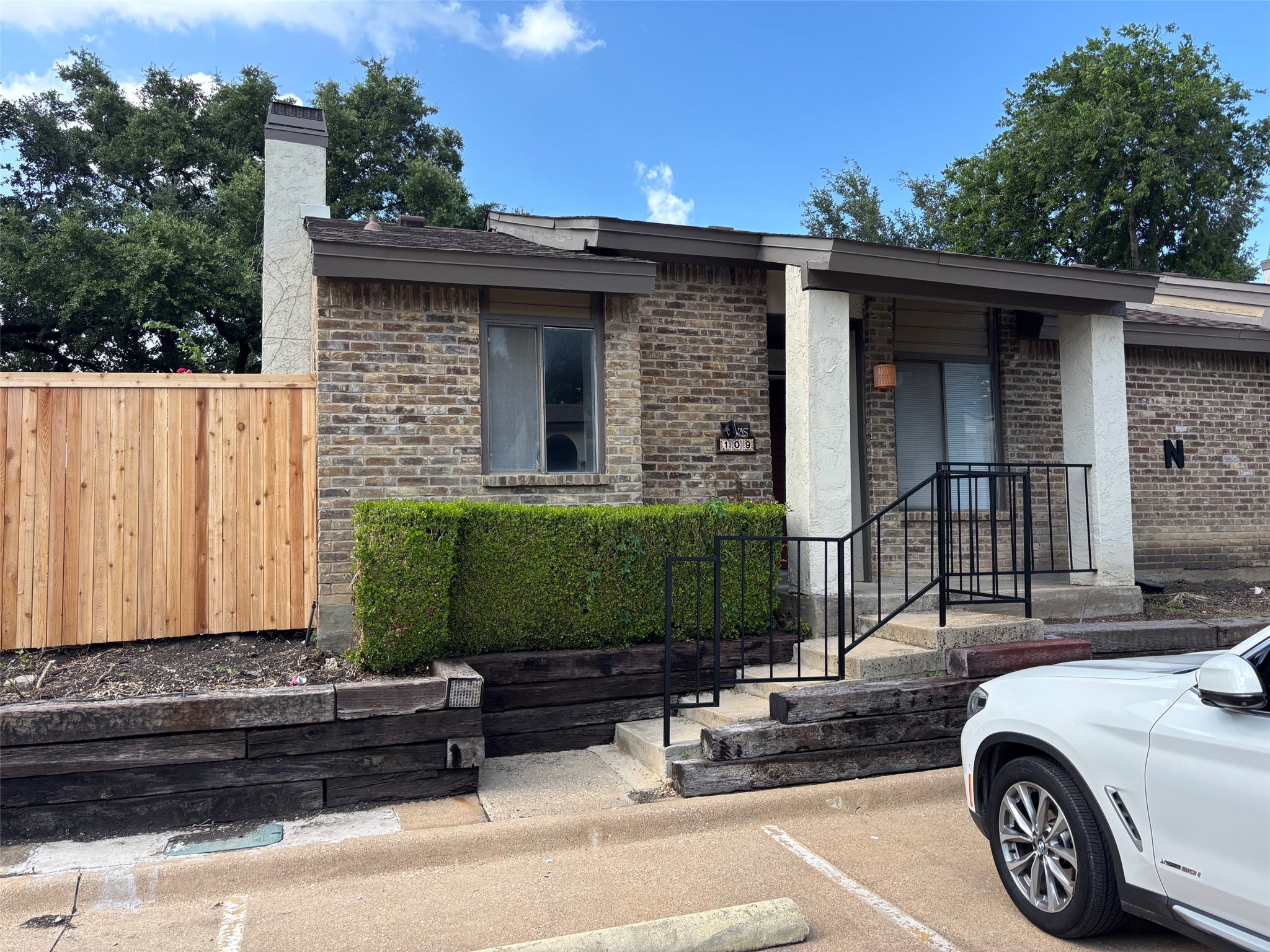 821 Dublin Drive Richardson TX 75080