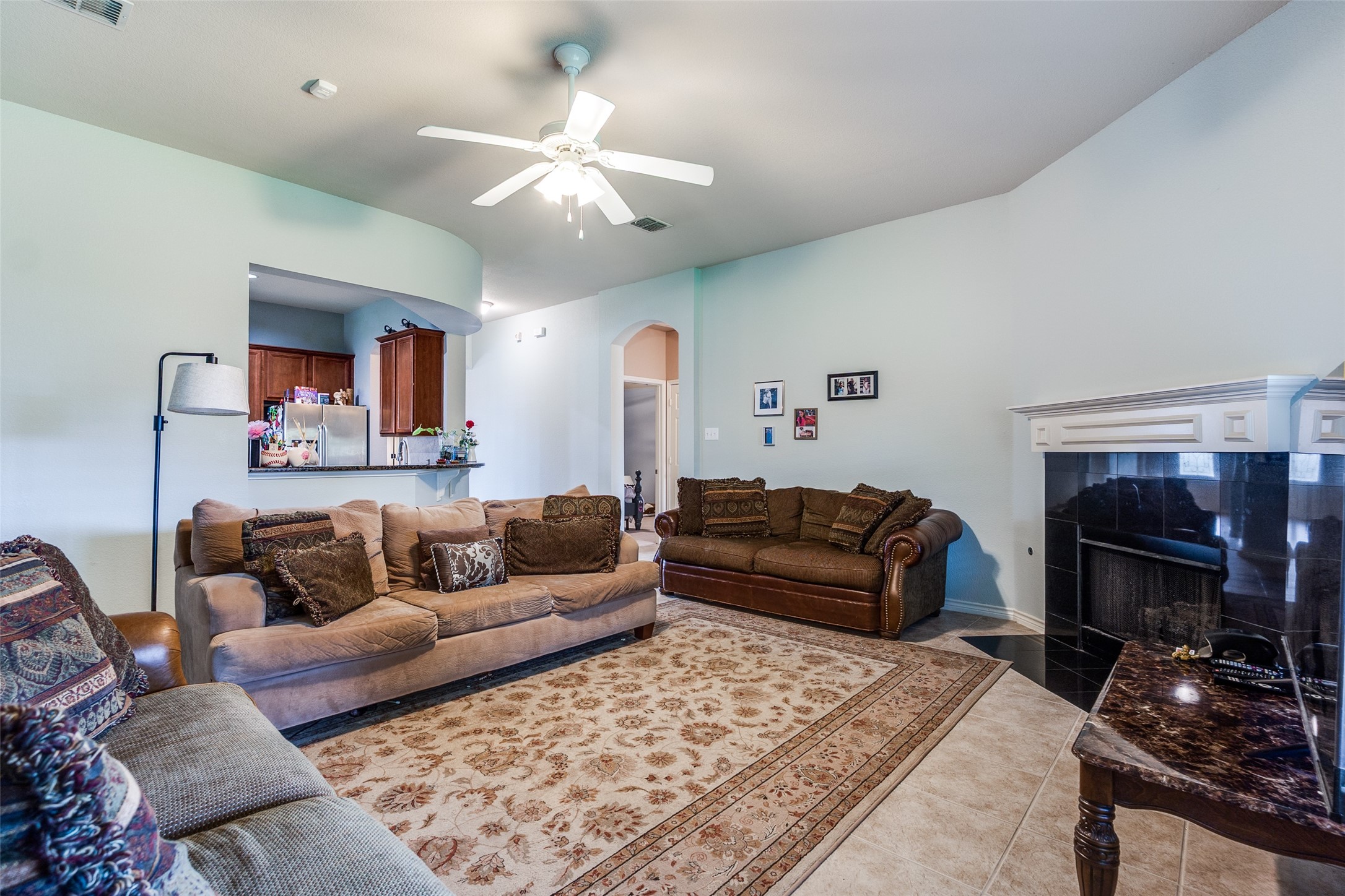 9204 Lockhart Drive Arlington TX 76002
