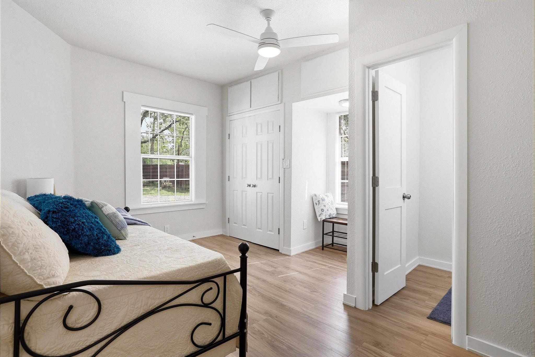 537 E Sears Street Denison TX 75021