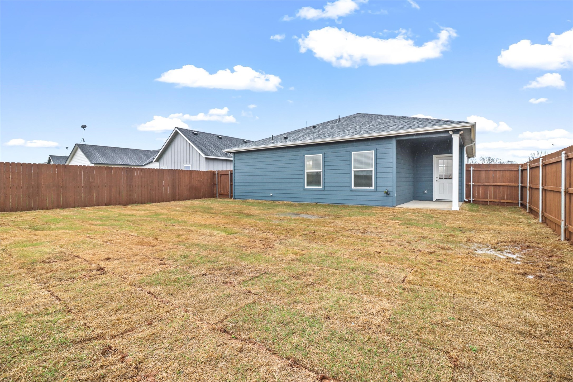 311 N Helton Street Randolph TX 75475